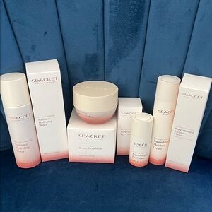 Seacret Premium Skincare Set